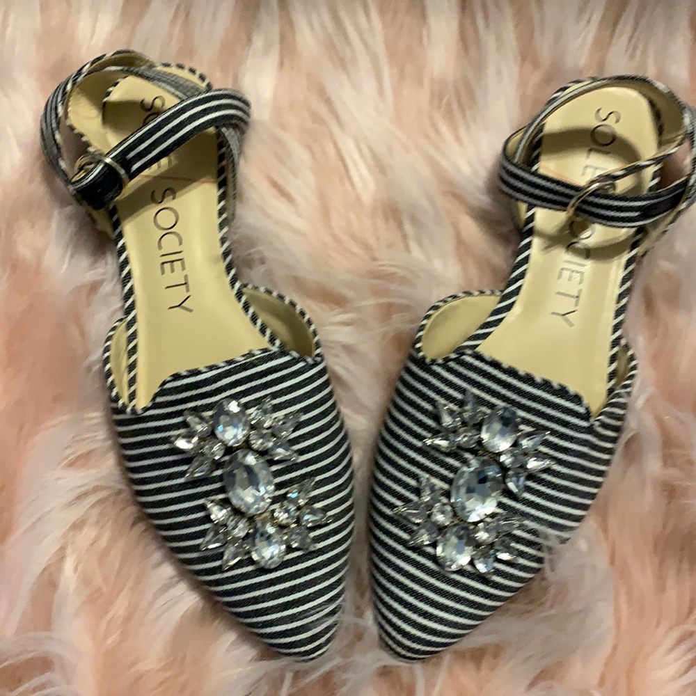 Black sparkle flats.